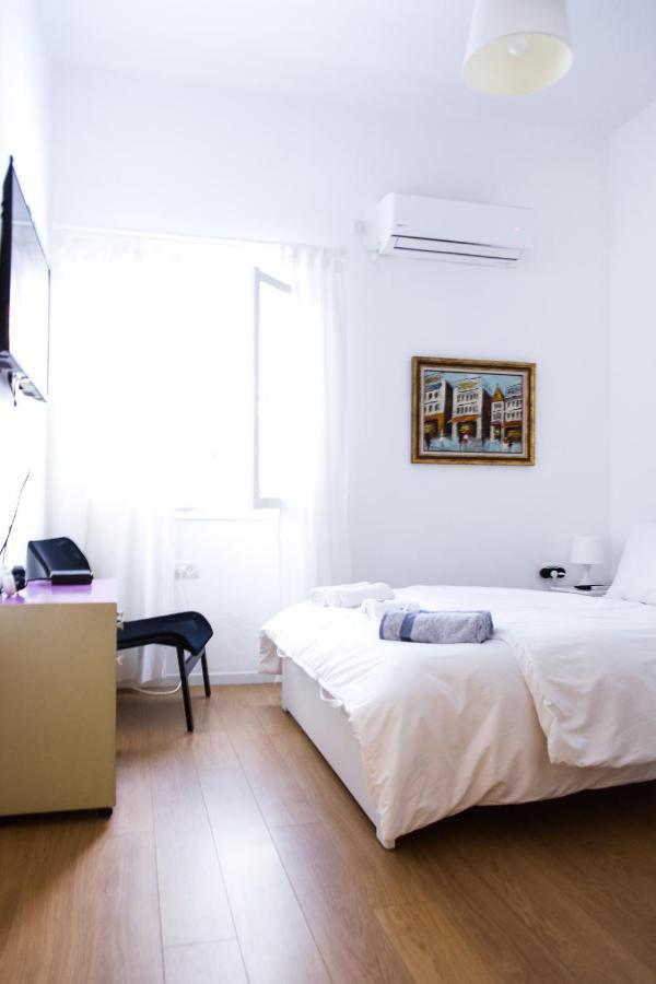 Prague Tlv By Paybox Appartement Tel Aviv Buitenkant foto